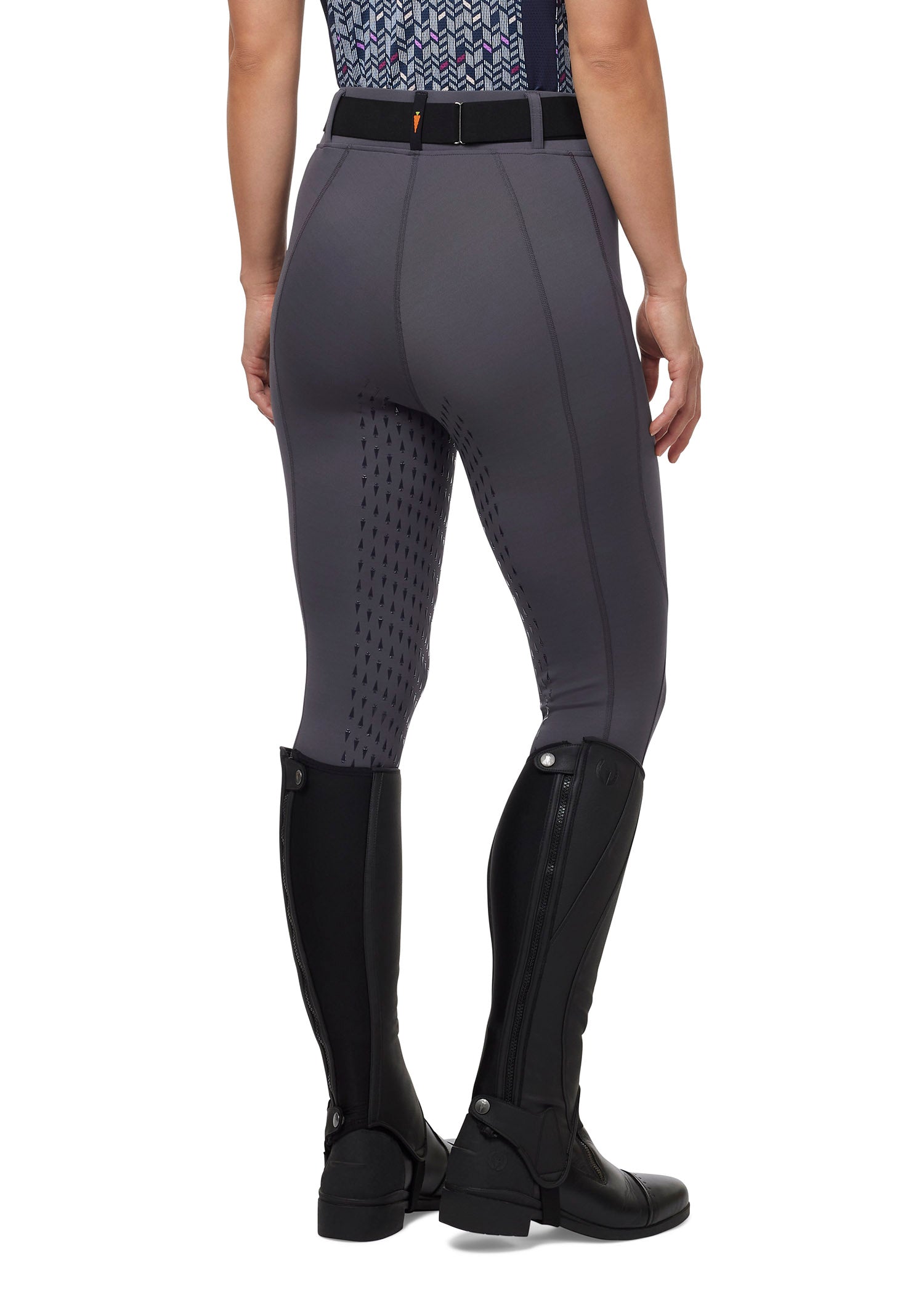 Back view of the Coolcore® Full Leg Tech Tight in Cinder, highlighting the full leg Kerrit Sticks™ silicone grip from inner thigh to calf.