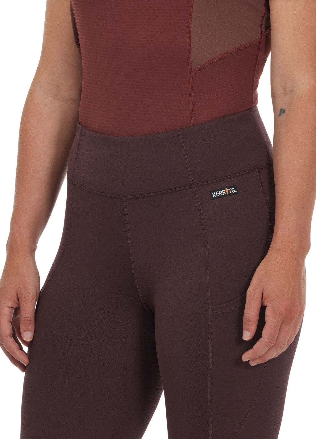Close-up of the 3-inch wide waistband with power mesh insert on the Free Style Knee Patch Pocket Tight, ensuring a secure and comfortable fit.