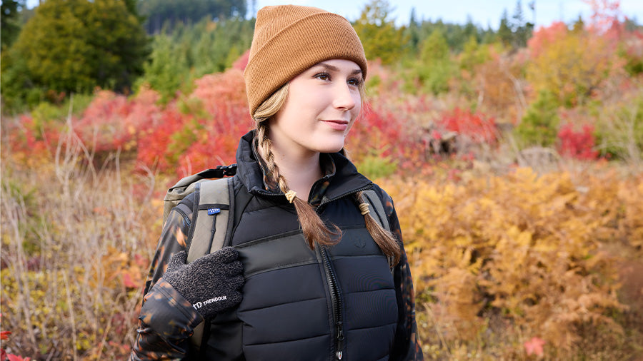 Women's Active Tops & Outerwear