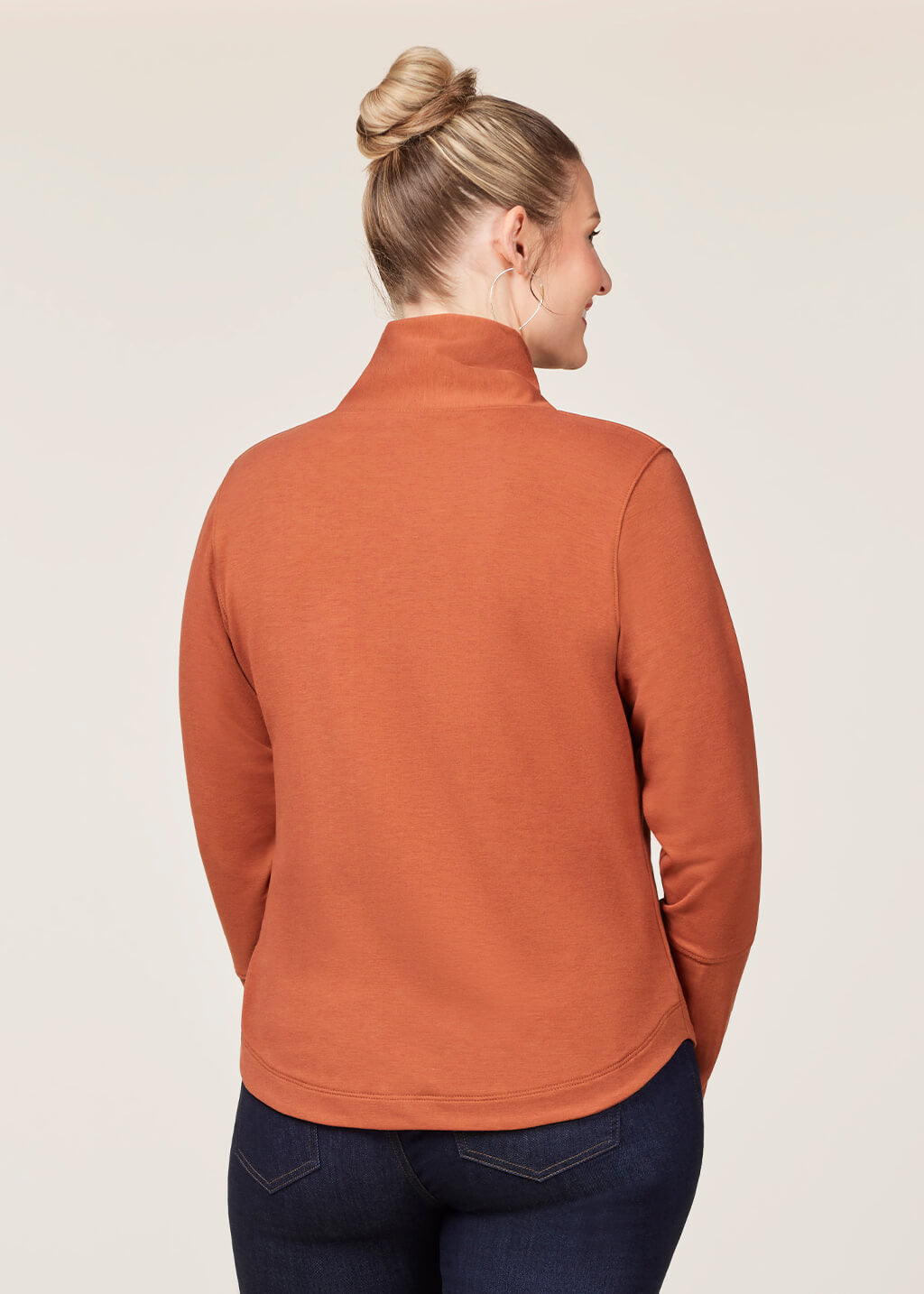 CINNAMON::variant::Weekender Wrap Neck Top