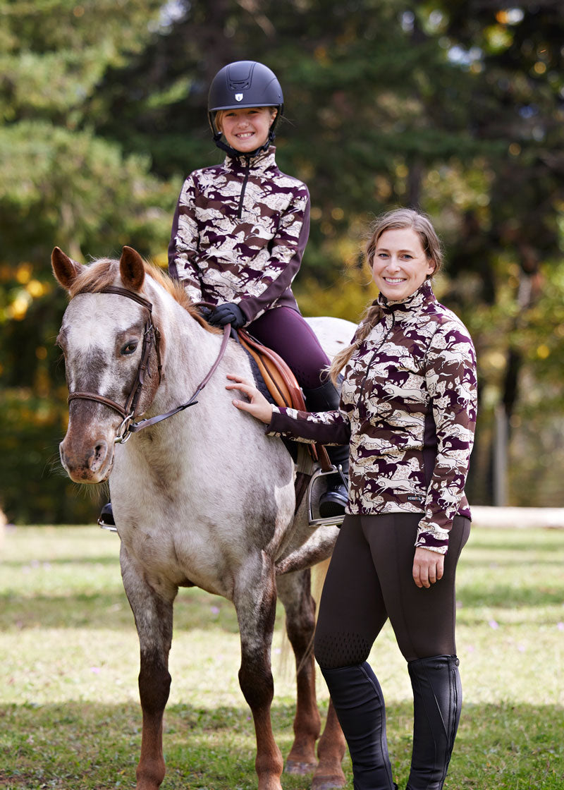 VINEYARD GALLOP::variant::Plush Printed Fleece Half Zip Top