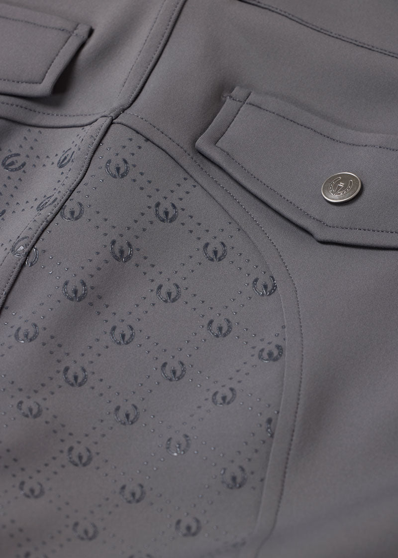 Free Motion Coolcore® Full Seat Breech