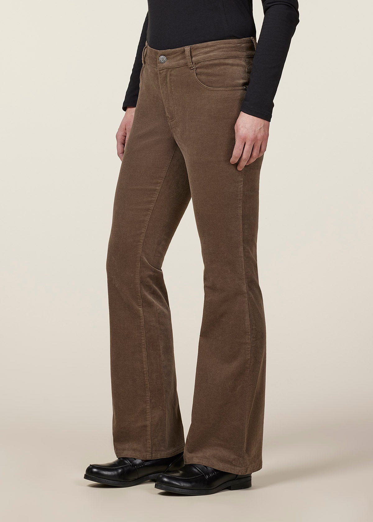 BASIC STRETCH BOOTCUT PANTS