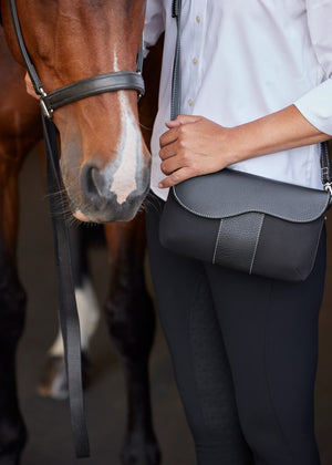 Oughton Paddock Crossbody in Classic Canvas