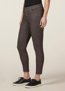CAPER::variant::In Motion Cropped Pant