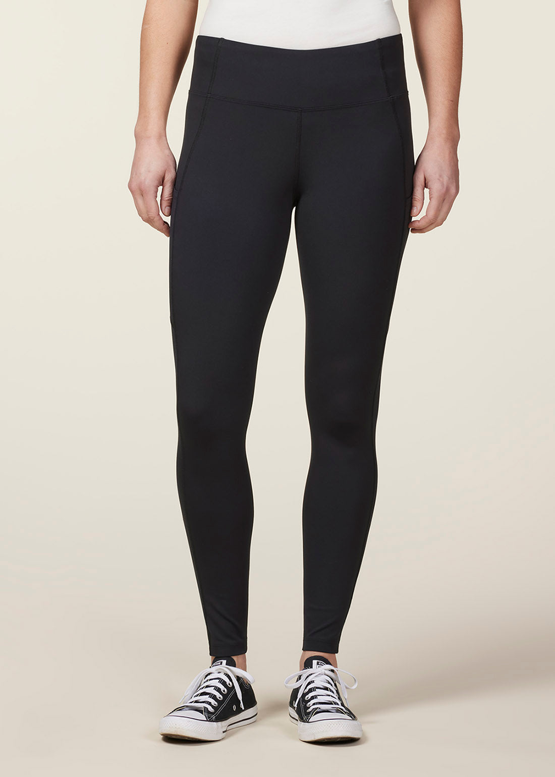 BLACK SOLID::variant::Roam Legging