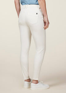 WHITE::variant::In Motion Cropped Pant