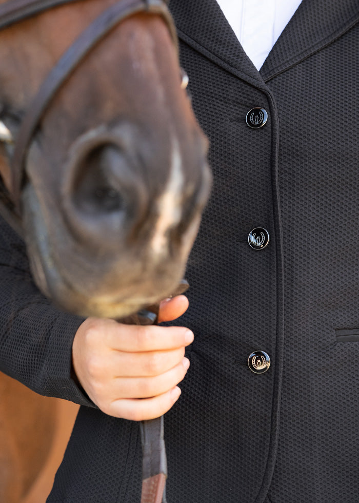 Black::variant::Affinity Aero Mesh Show Coat in Black