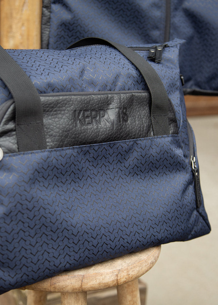 navy chevron bits::variant::Duffle Bag